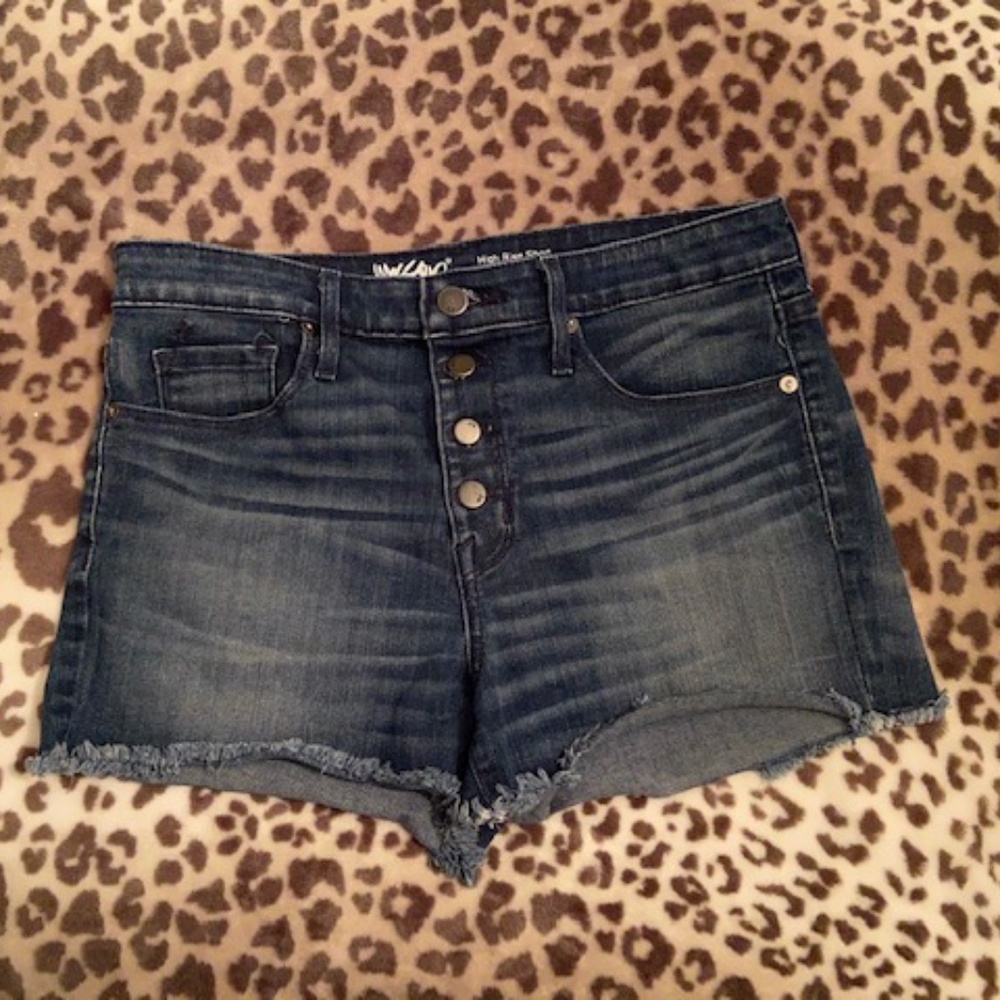 Denim Shorts-High Waisted
